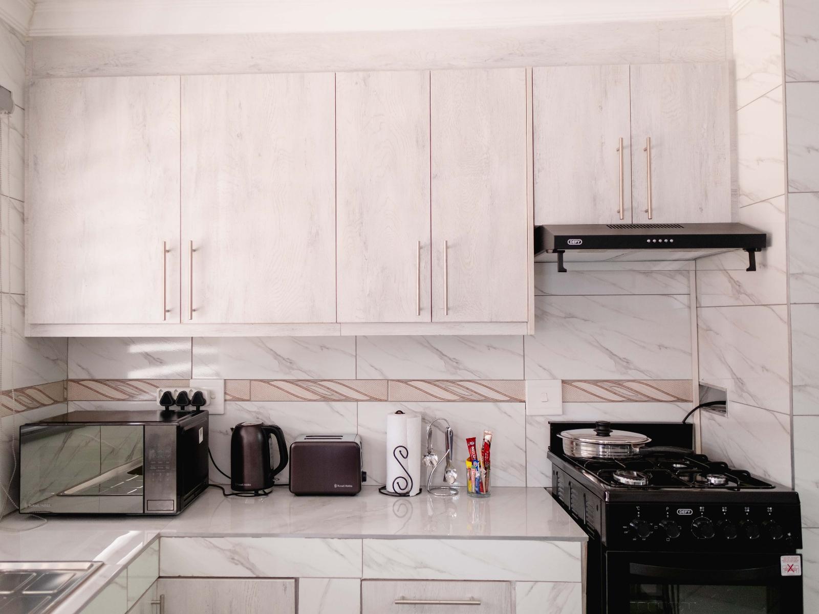 Bilateral apartment kitchen
