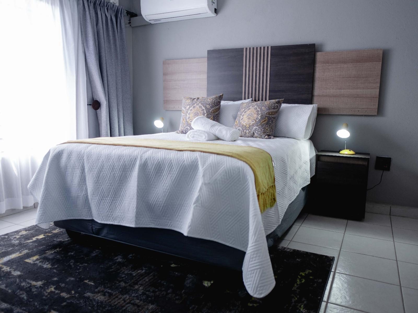 Luxe Bedrooms — paisley main
